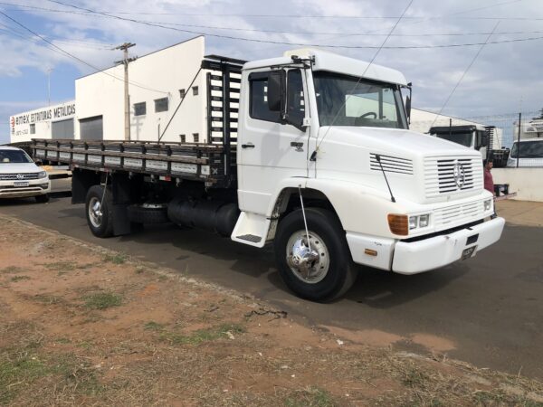 MERCEDES BENZ 1218 1993