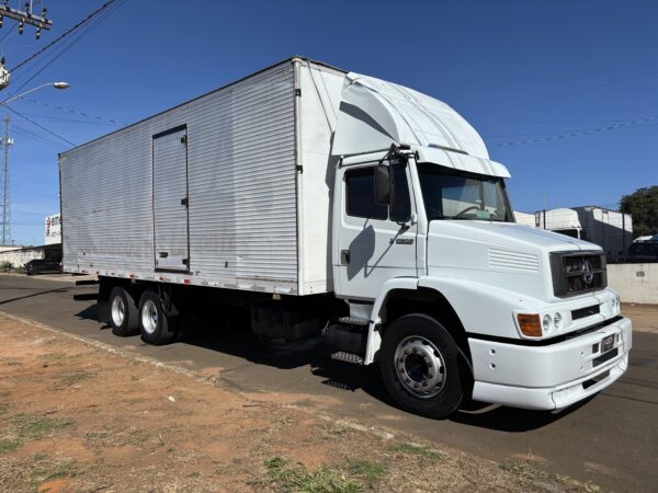 MERCEDES BENZ 1620 2003