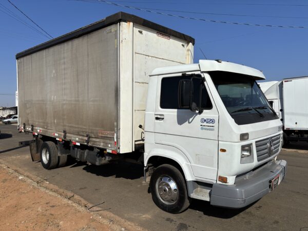 VOLKSWAGEN 8.150 2005