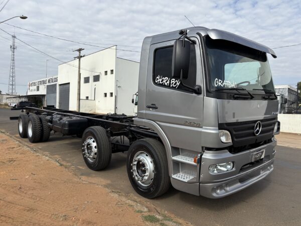 MERCEDES BENZ ATEGO 2428 2008