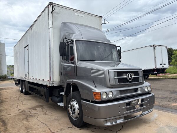 MERCEDES BENZ L 1620 2011
