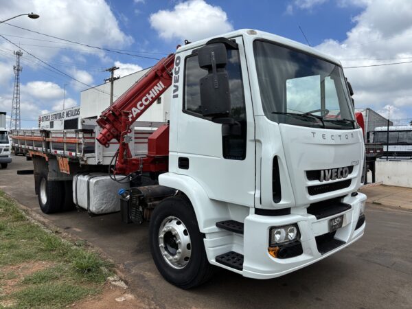 IVECO TECTOR 170E22 2013